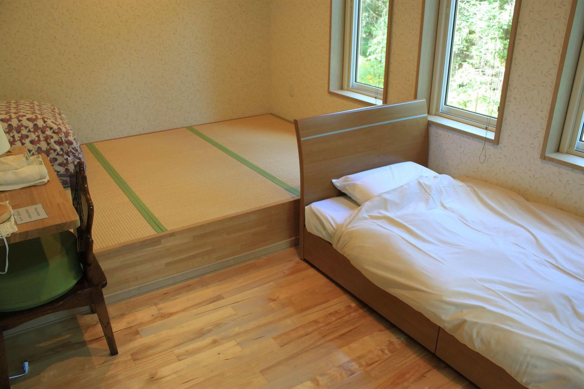 Ituka Furano E Guest House Exterior photo